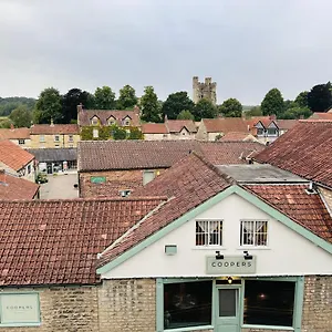Porters Coffee Shop And Bed & Breakfast